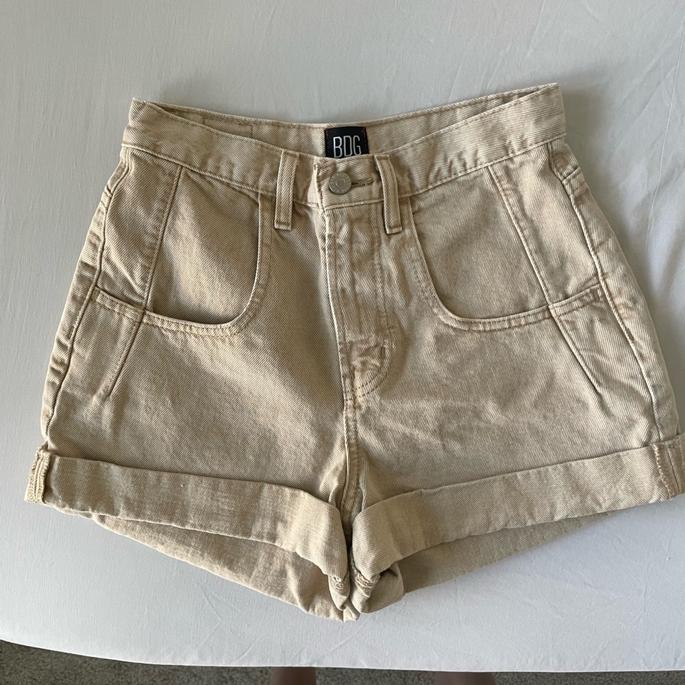 BDG Urban Outfitters High Rise Shorts in Beige